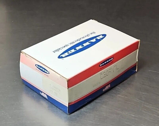 BANNER C30RN7L photoelectric sensor.   Loc5D22