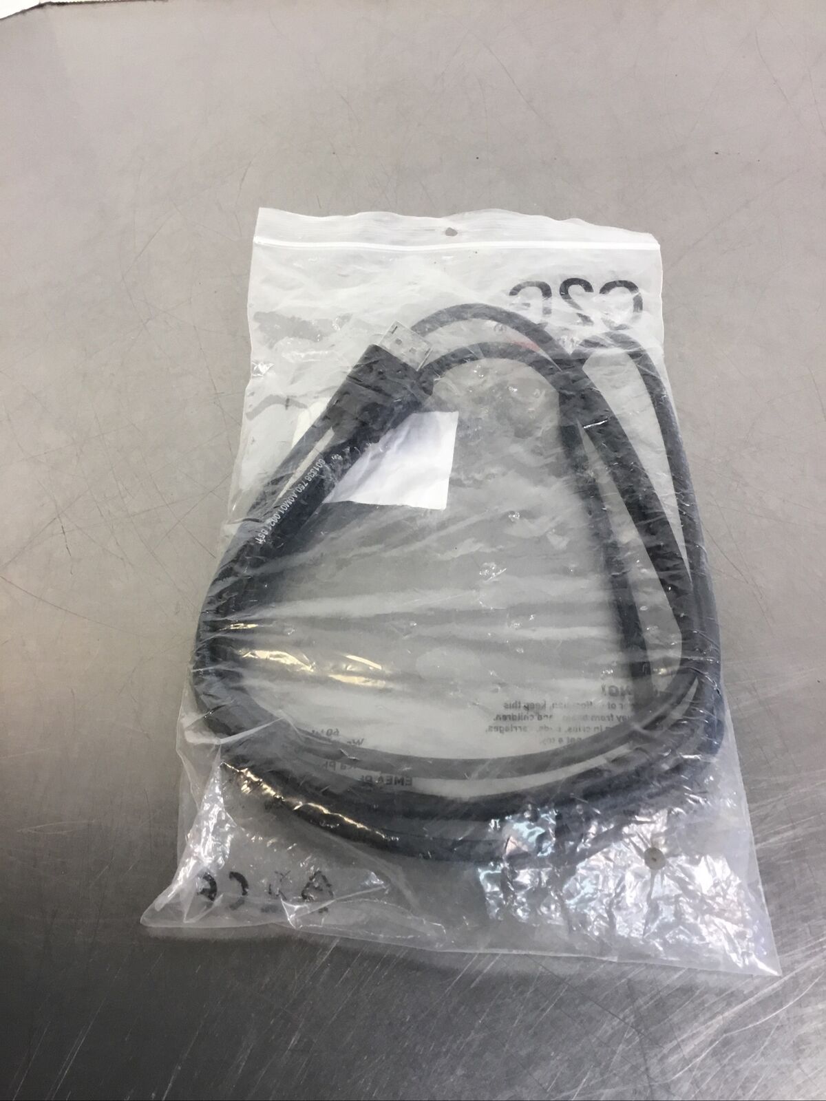 Legrand 6ft C2G / 200013E18 / #54401 DisplayPort Cable Latches Male To Male  5E