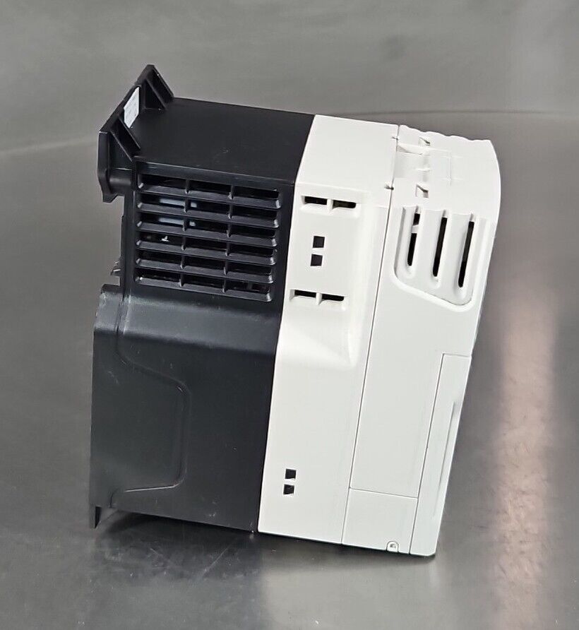 Emerson M200-012 00024A 0.5hp I/P 200-240V O/P 0-240V.                    Loc1D1