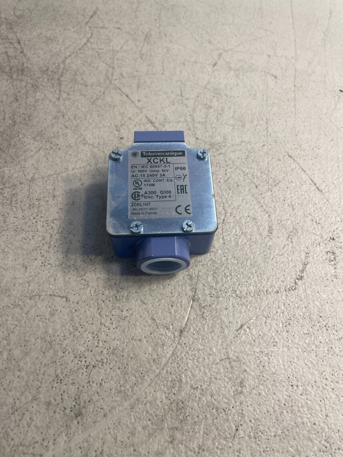 TELEMECANIQUE ZCKL1H7 64K 2-Pole Limit Switch for ZCKD Series Actuator Head @1D