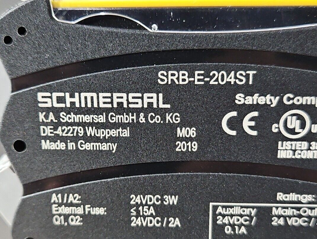 SCHMERSAL SRB-E-204ST. Safety Relay.       3B-18