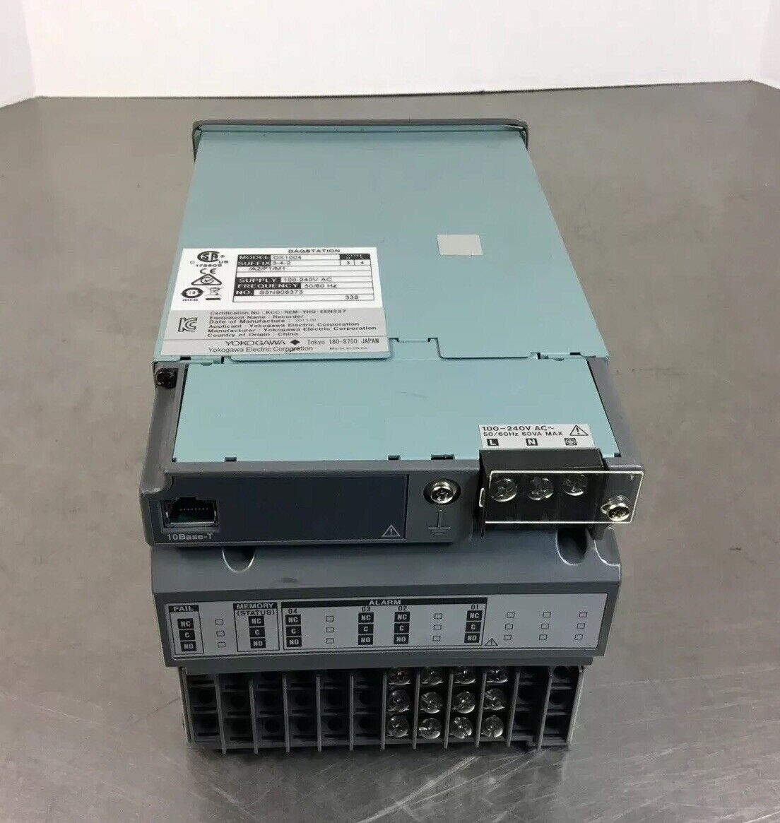 YOKOGAWA DX-1004 CHART RECORDER (power section only-w/o display) 100-200VAC.  5B