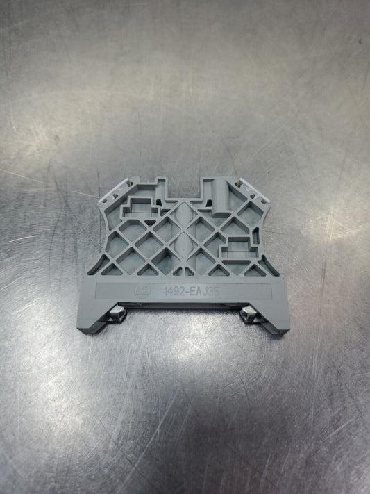 Allen Bradley 1492-EAJ35 Terminal Block.                                   4D