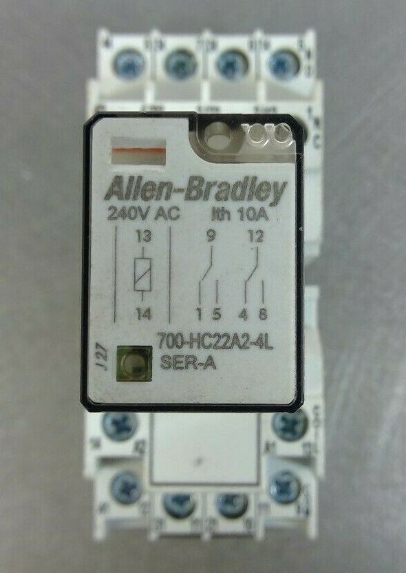 Allen-Bradley 700-HC22A2-4L Ser A Relay w/ 700-HN103 Ser C Relay Socket       4D