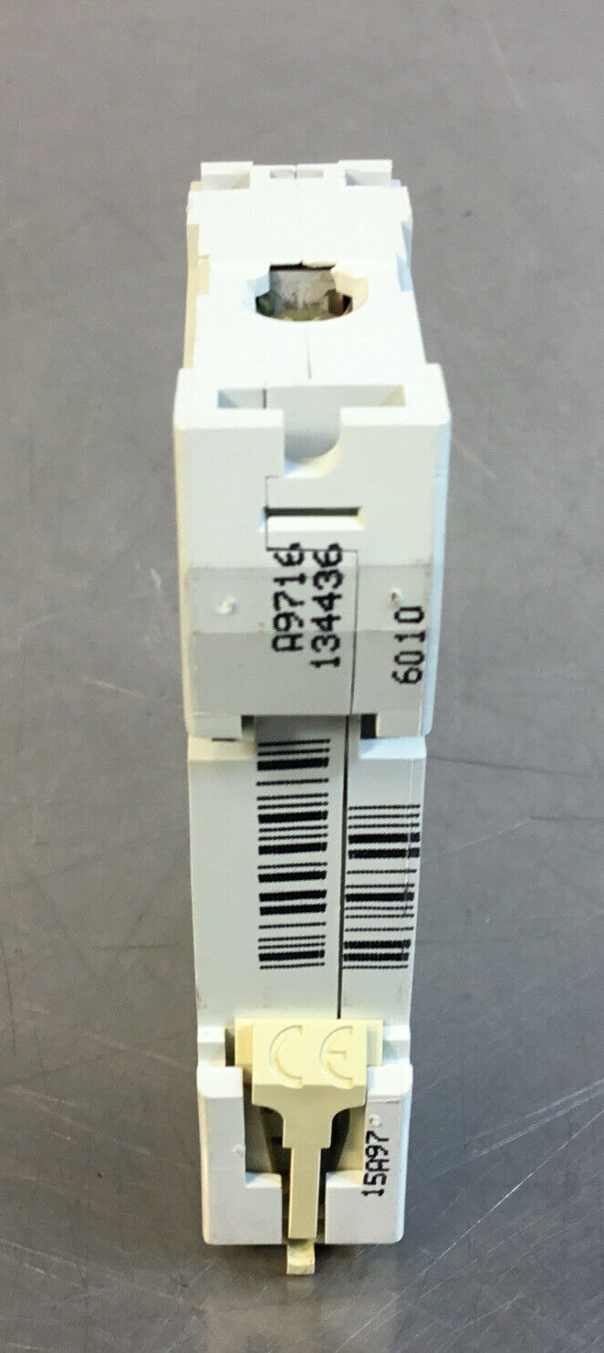 Merlin Gerin Multi9 C60N Circuit Breaker 25A Type C 277VAC.  4C