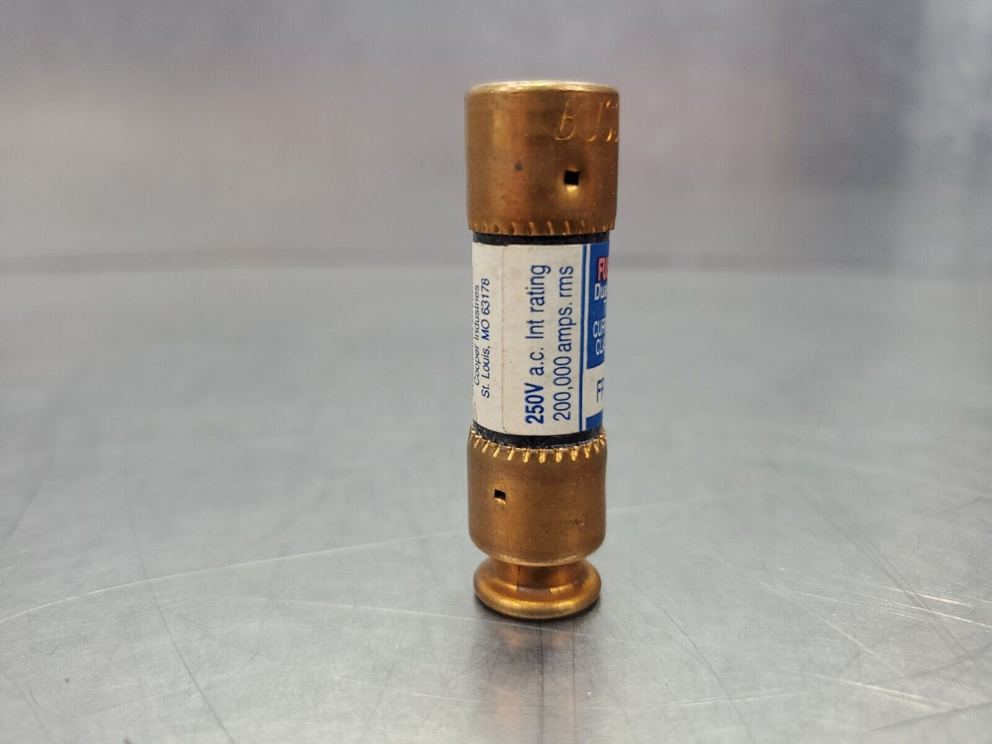 Fusetron FRN-R-6 Dual-Element Time-Delay Fuse, 6Amp 250V.               4D-BOX#3