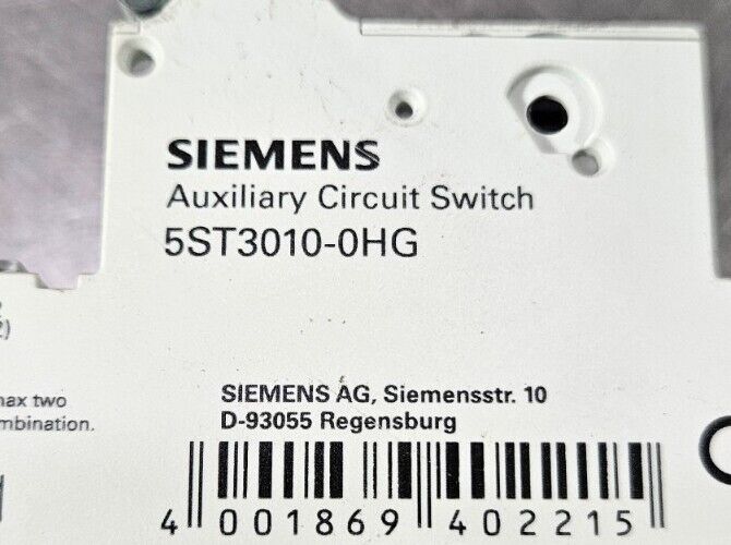 Siemens 5ST3010-0HG Auxiliary Circuit Switch.                             4E-17