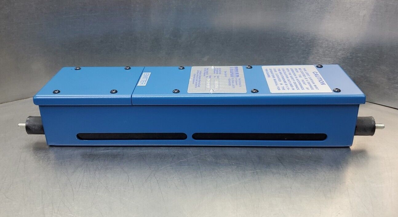 TRIAD TR-12-8K-20 Super Light VI Safety Curtain 120V 7W Transmitter.          6E