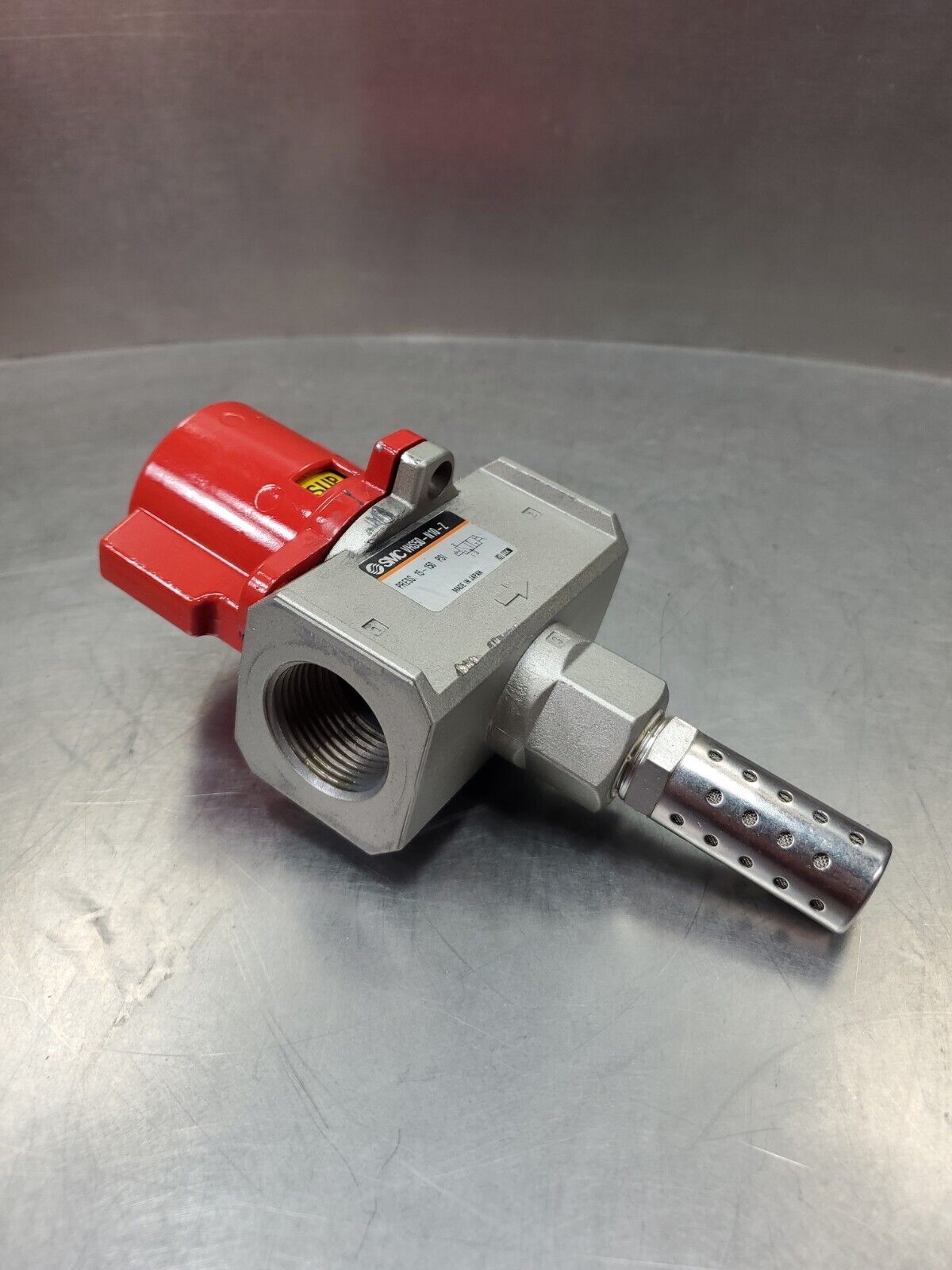 SMC VHS50-N10-Z Press. 15-150 PSI PNUEMATIC LOCKOUT VALVE.                    6D