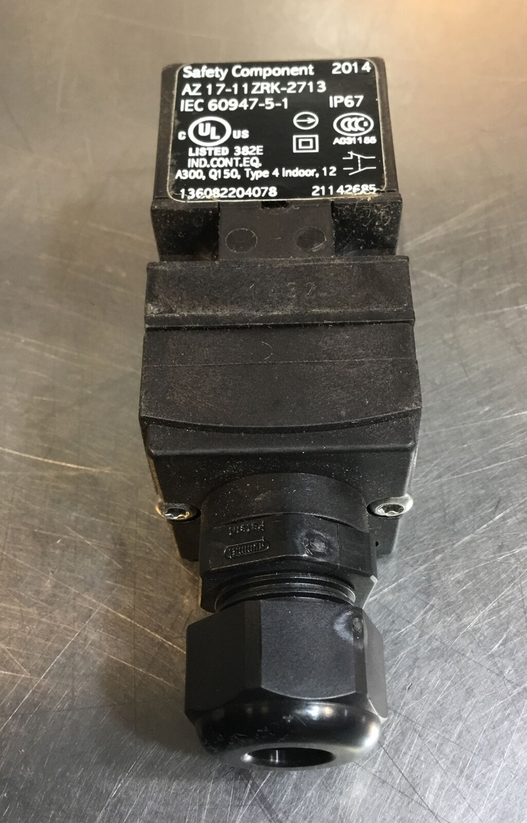 SCHMERSAL Safety switch  AZ 17-11ZRK-ST-2713     5E