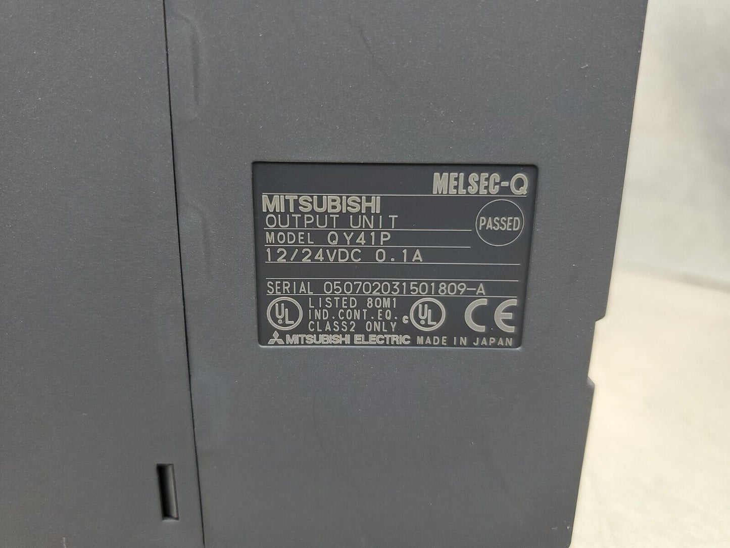 Mitsubishi QY41P 12/24VDC 0.1A Output Module.                              3C-21