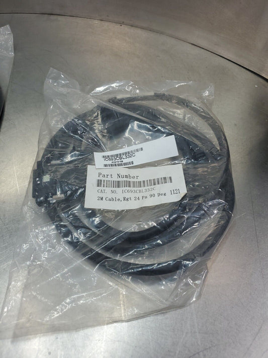 GE FANUC IC693CBL332C 2M Rgt 24 Pn 90 Deg Cable.                              5E