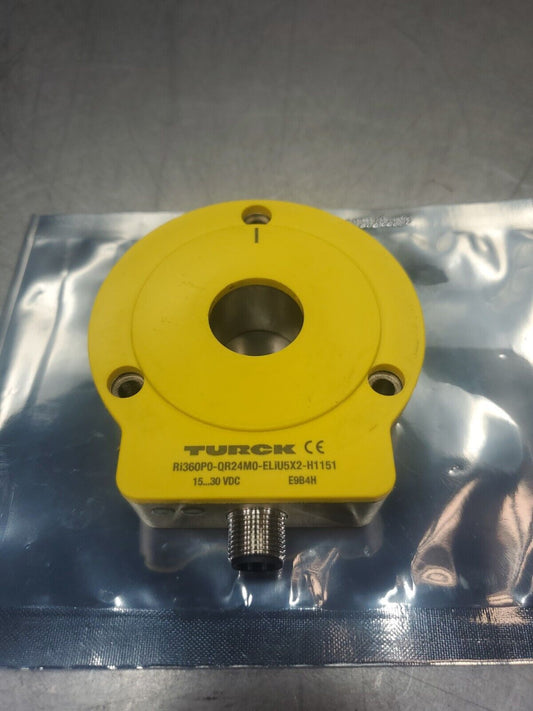 TURCK Ri360P0-QR24M0-ELiU5X2-H1151 15-30VDC (E9B4H) Sensor Module.            5E