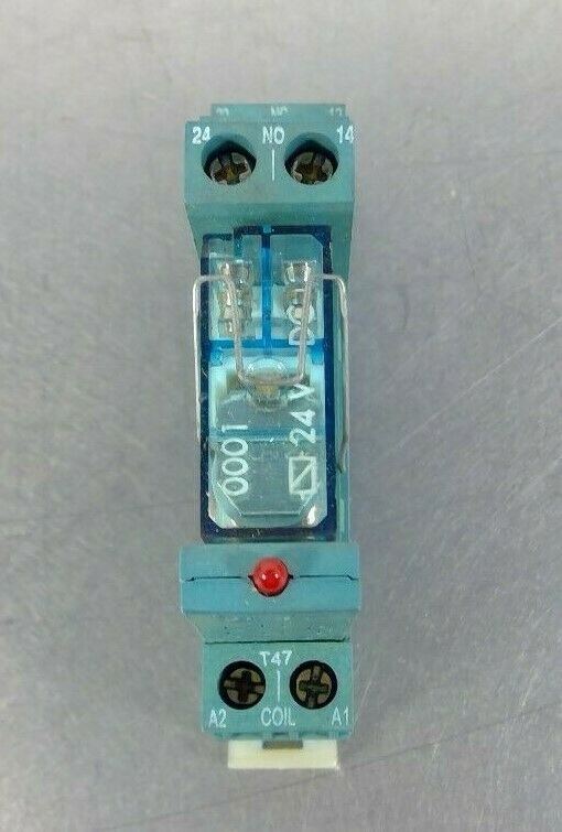 Finder - Type: 95.75 - DIN-Rail Screw Terminal Socket T47 w/ Type: 40.52      4D