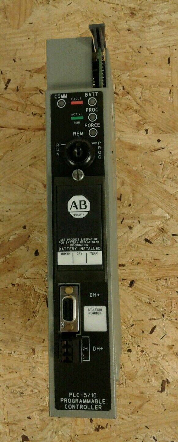 ALLEN-BRADLEY 1785-LT4 A PLC-5/10 PROCESSOR MODULE                           AUC
