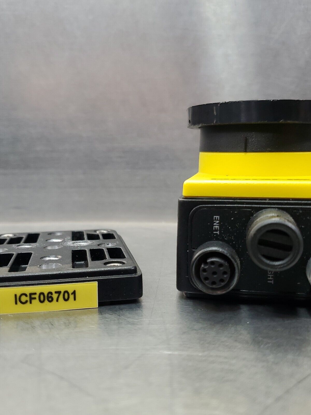 Cognex IS7200-11 Machine Vision Camera (825-0548-1R C)                     5E-10