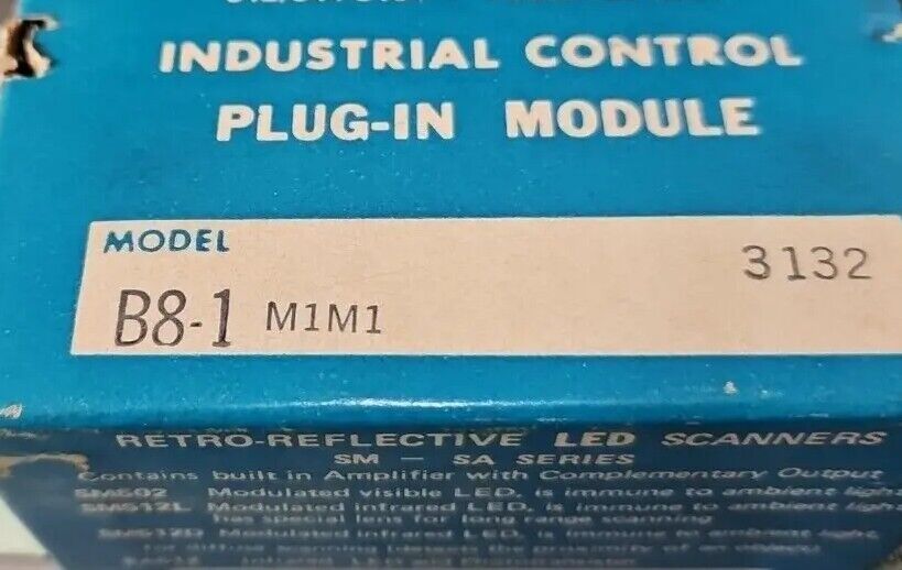 BANNER B8-1 PHOTOELECTRIC AMPLIFIER LOGIC MODULE.       Loc5D-24