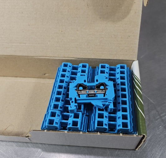 WAGO 282-104 Screwless Clamping Systems. Box with 21.                   Loc 3D-3