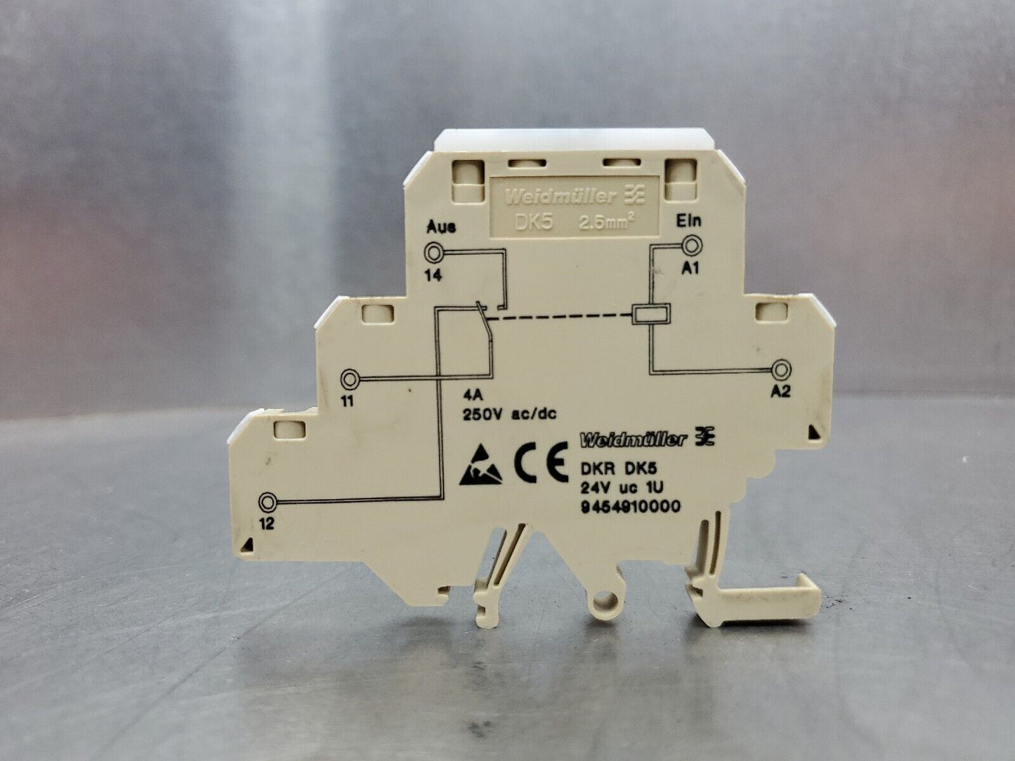 WEIDMÜLLER DKR DK5 24V uc 1U Module.                                        4D-8