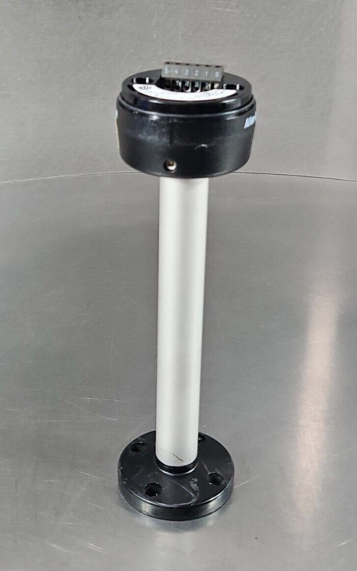 Allen-Bradley 855TBPM40 Ser B Stack Light 8".                          Loc4C-18