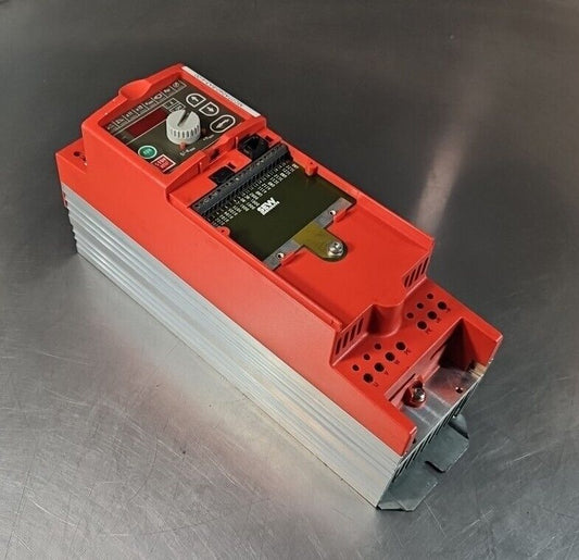 SEW EURODRIVE MC07A040-5A3-4-00 Drive.                                   Loc1C