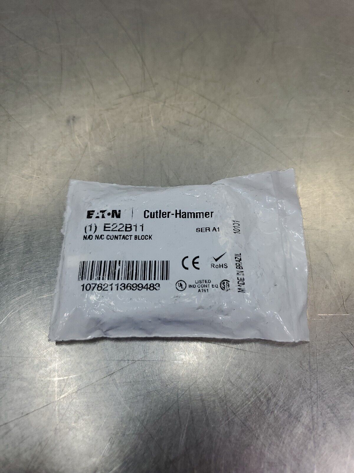 Eaton/Cutler-Hammer E22B11 Ser A1 690V Contactor.                           4D-8