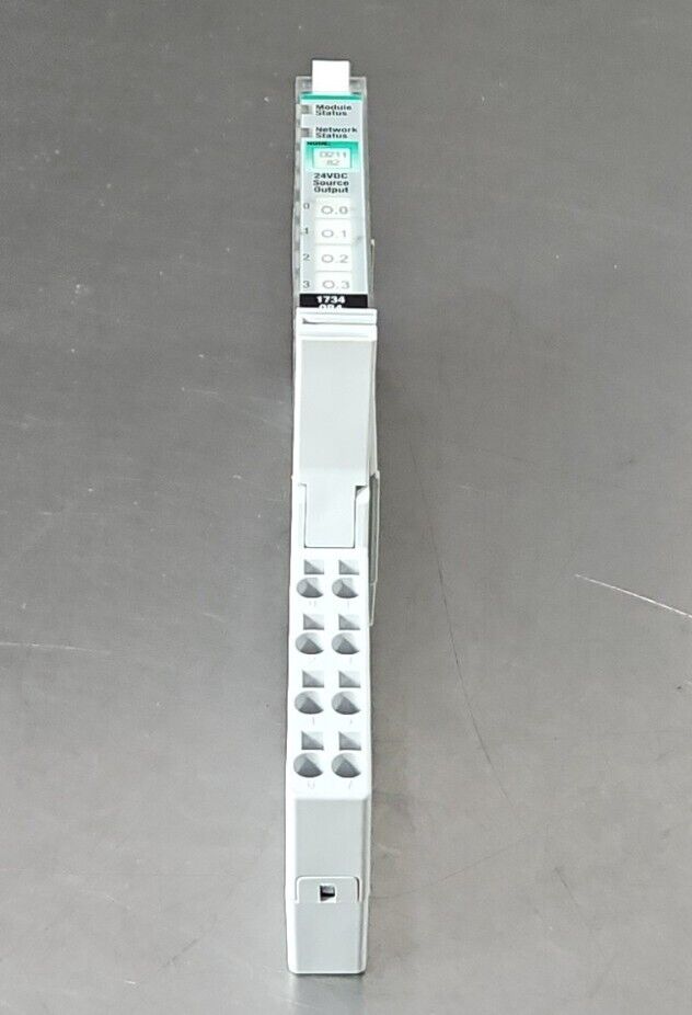 Allen-Bradley 1734-OB4 Ser.C / 1734-TOPS.  PLC Output Module.      3B-18