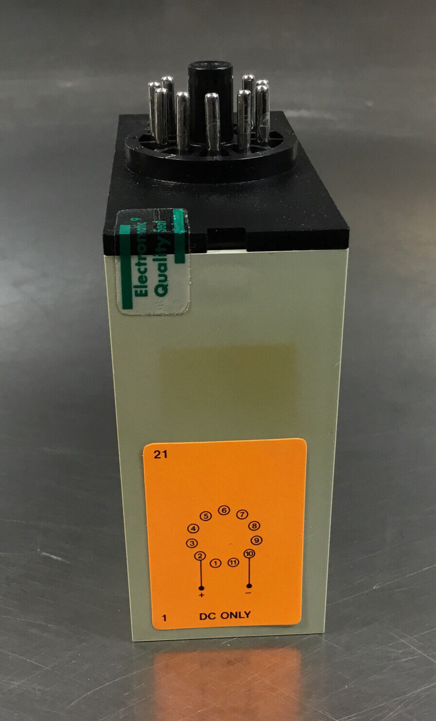 Carlo Gavazzi  SC210724  One Shot Timer 24VDC  0.5 Sec.      4B-1