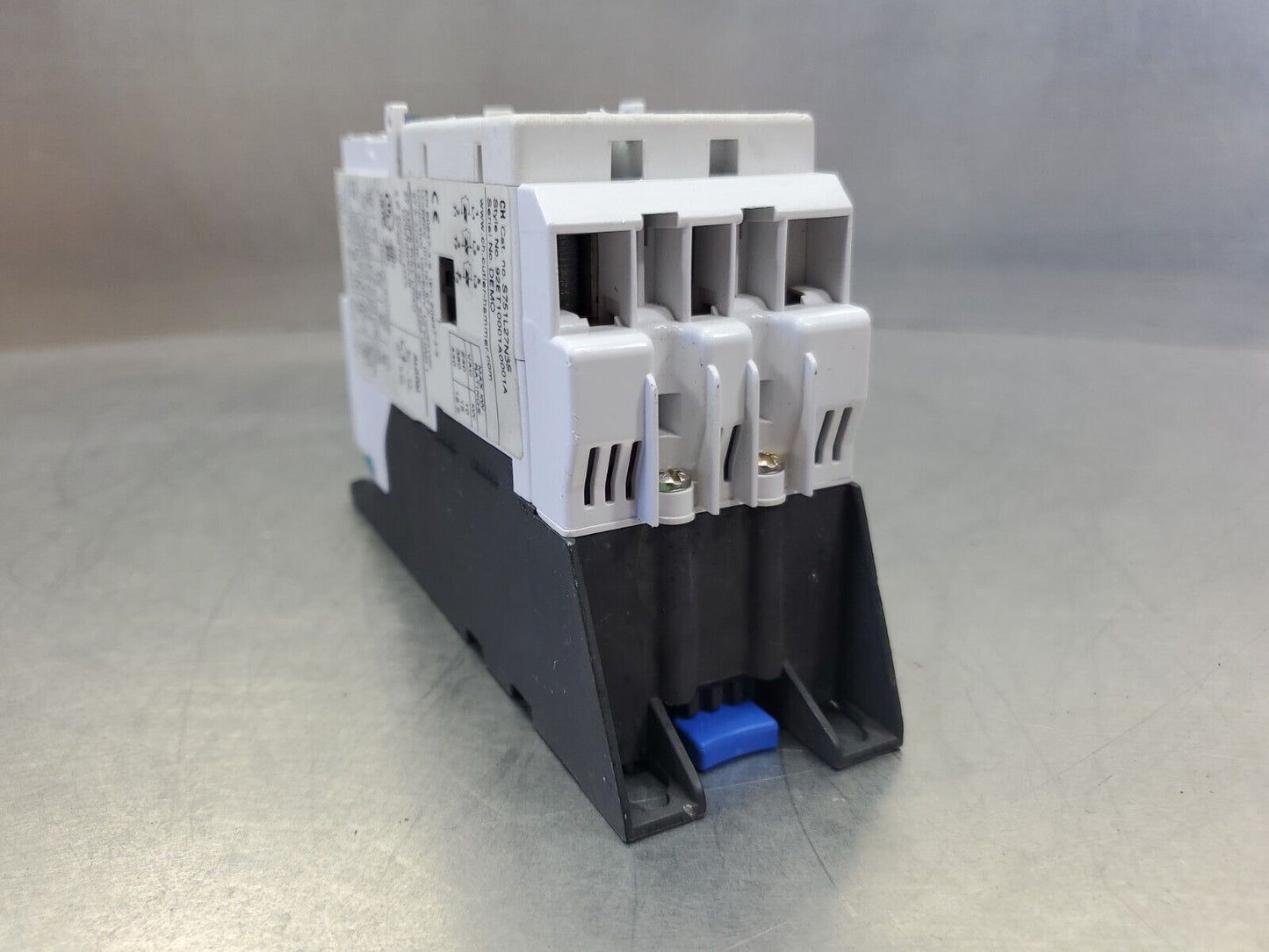 CUTLER HAMMER S751L27N3S 575 VAC/25HP Max IT. Module.                       4E-7