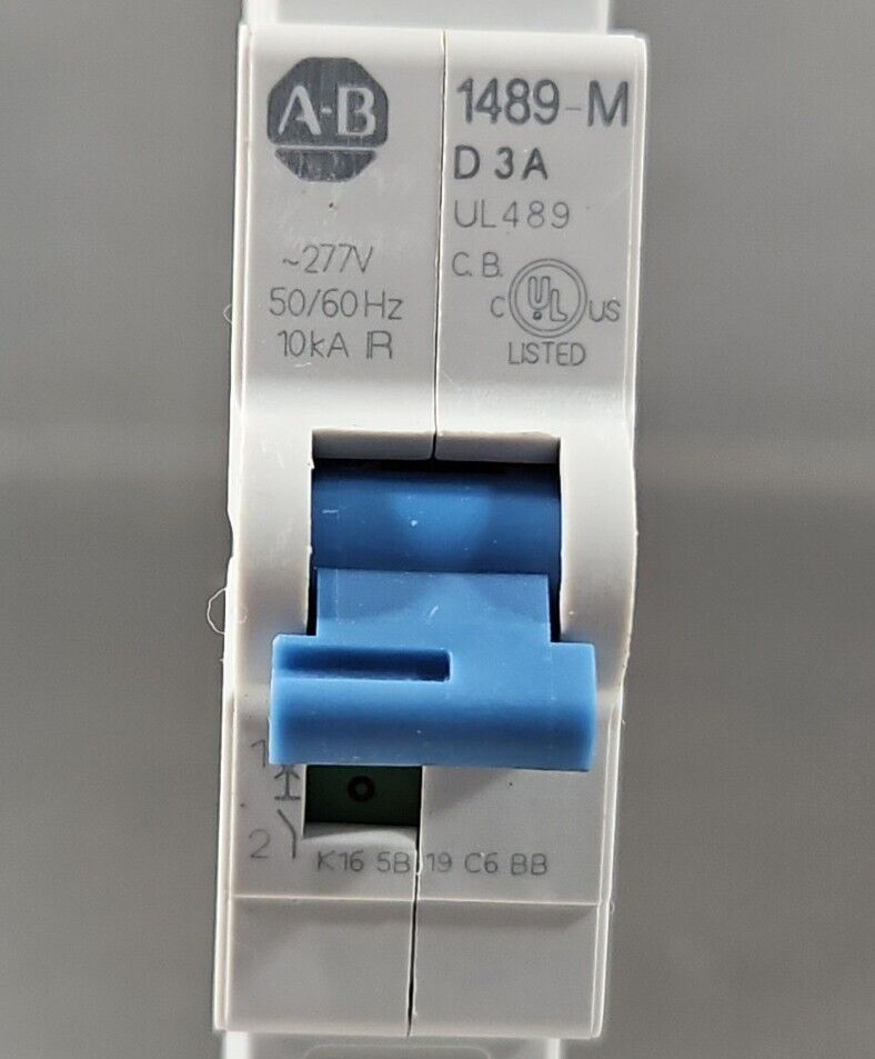 Allen Bradley 1489-M1D30 Ser D. Circuit Breaker.                          4E-21