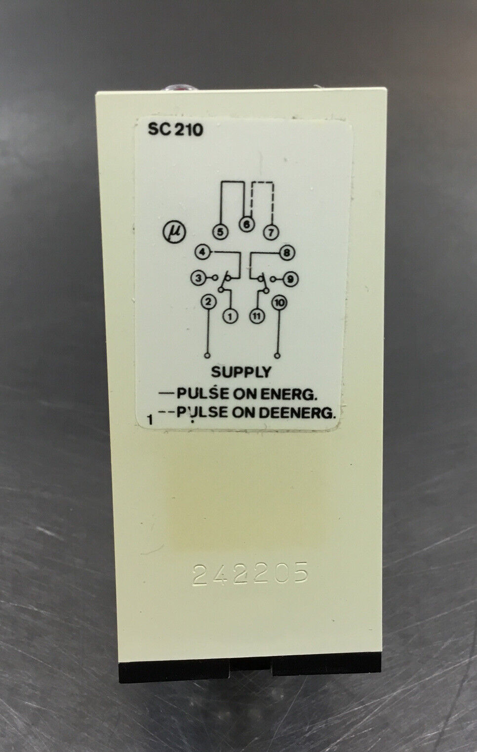 Carlo Gavazzi  SC210724  One Shot Timer 24VDC  0.5 Sec.      4B-1
