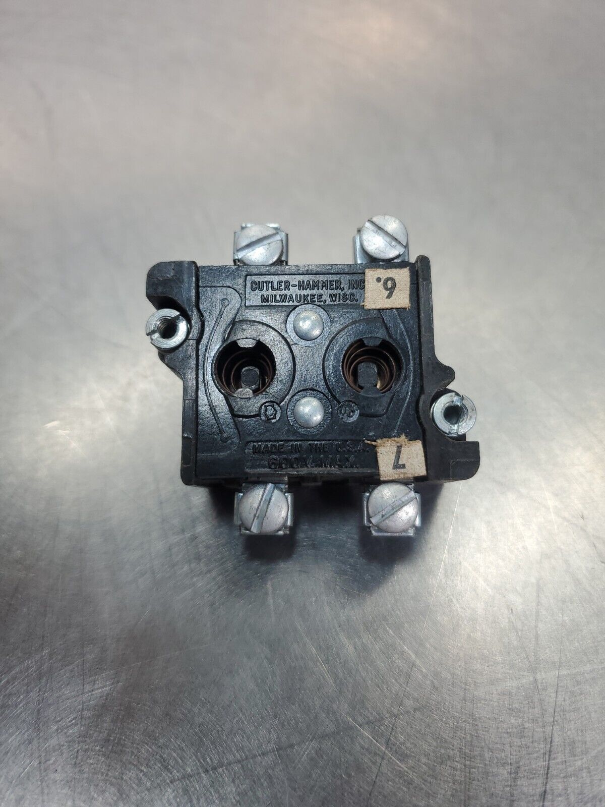 Cutler Hammer 10250T57 Contact Block Heavy Duty AC/DC - N.C/N.C. 600 V Max.   4E