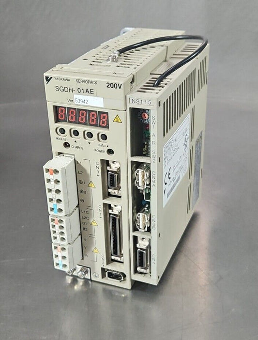 Yaskawa SGDH-01AE Sigma II Servo Drive W/JUSP-NS115 Module              Loc 1E-2