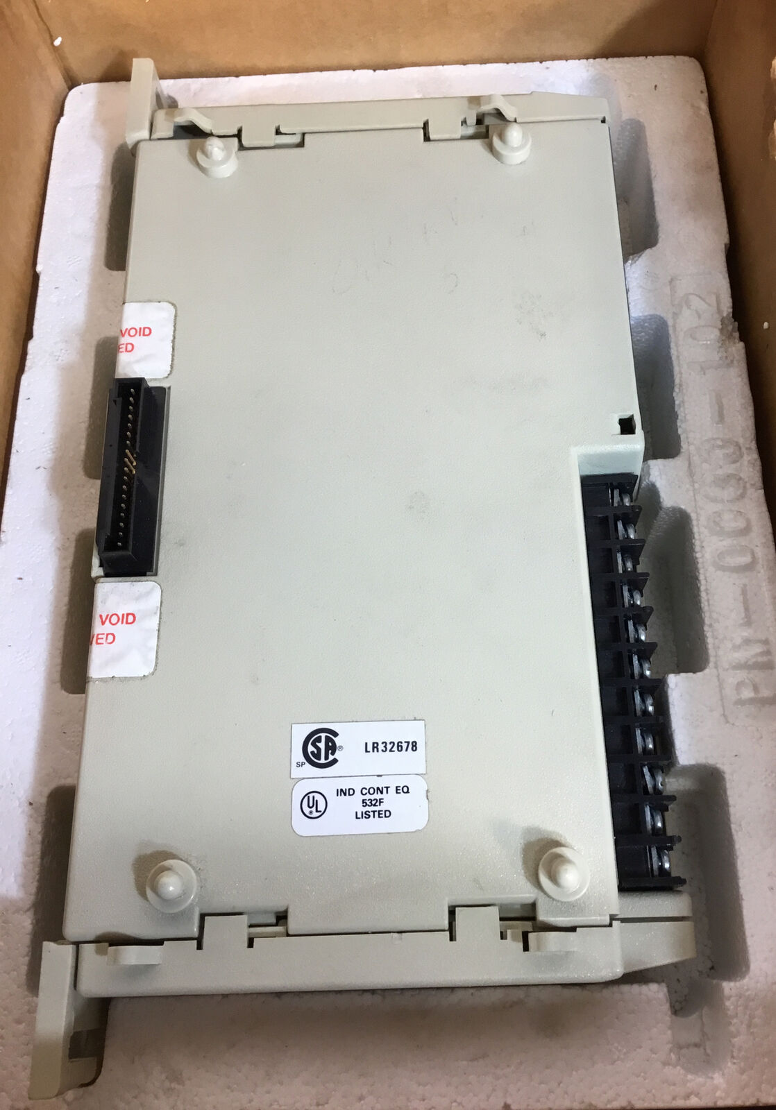 Gould  AS-B350-001  Modicon Output Module 115 VAC    Loc.3A-1