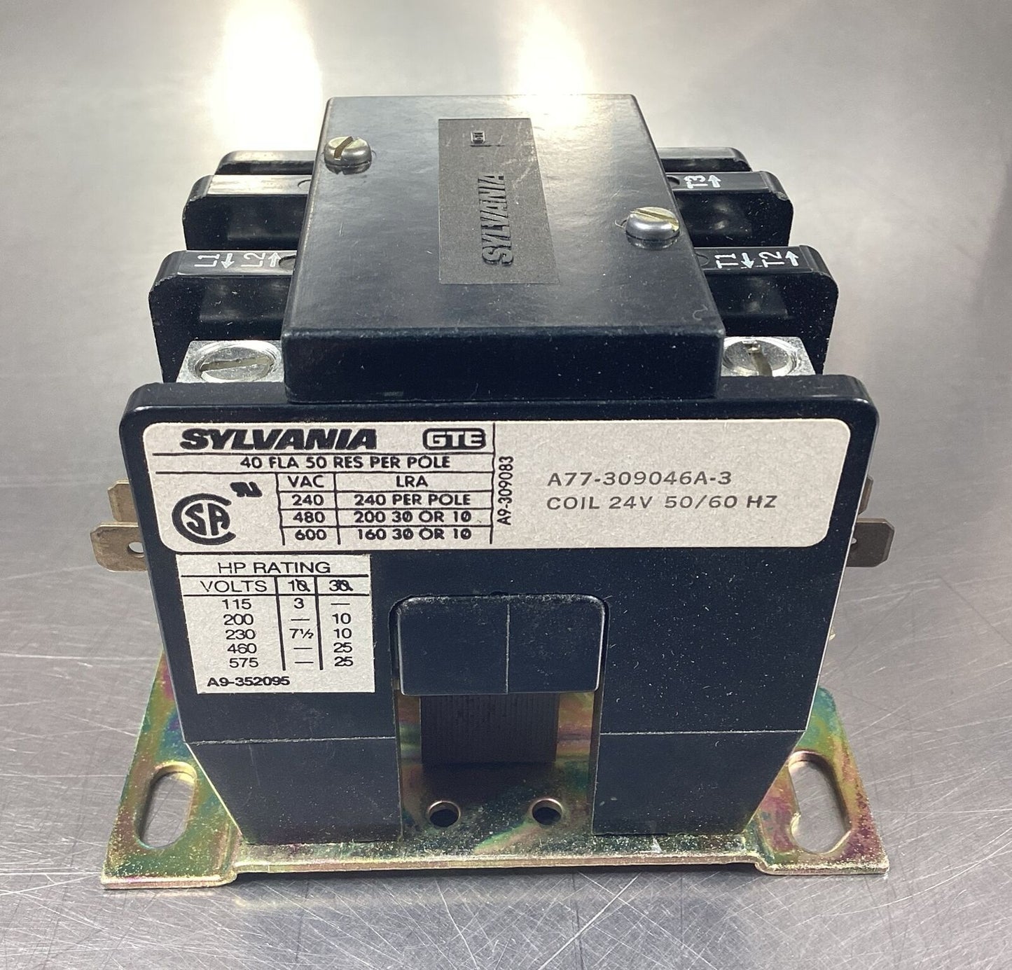 Sylvania  A77-309046A-3  Contractor 24V Coil 3P        4E-27