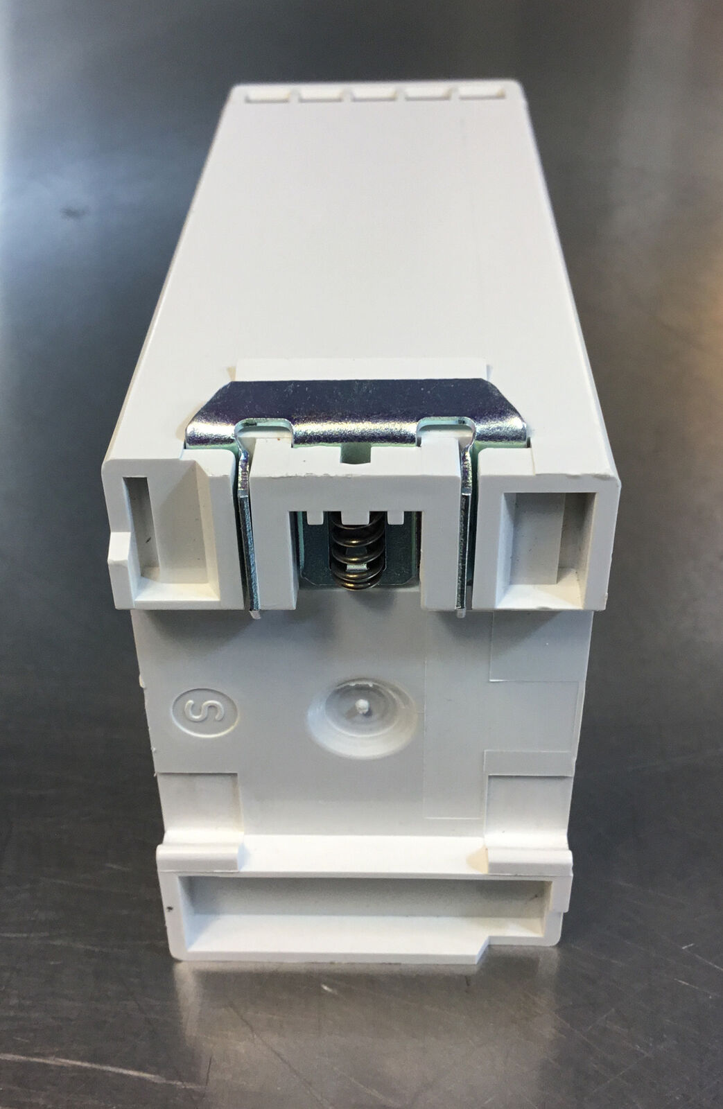 Trans. Relais  TR 762  Relay 220V 40-60Hz.     4C