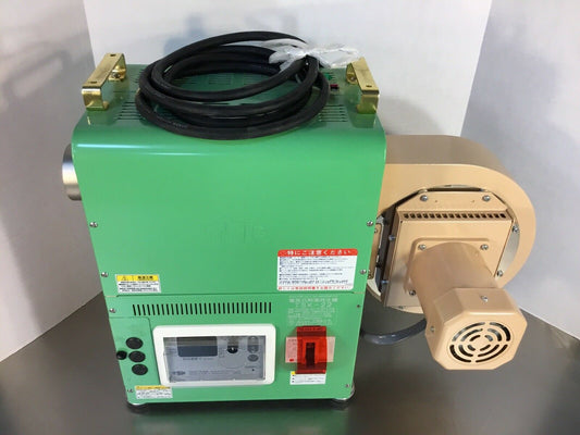 Taketsuna Model TSK-22 Type 3200-3C-013YA-LB Hot Air Generator 3KW 200V   Wall