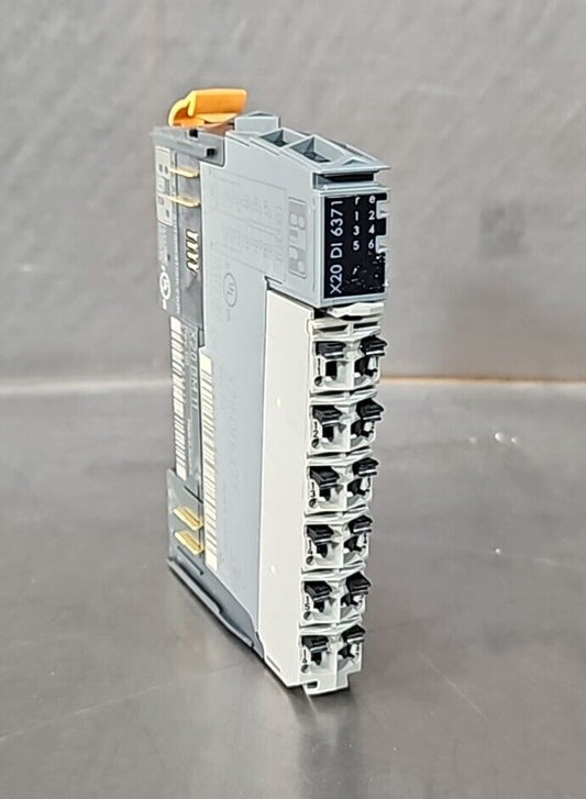 B&R Automation X20 DI 6371 with X20 BM 11  Digital Output Module.      Loc.3E-30
