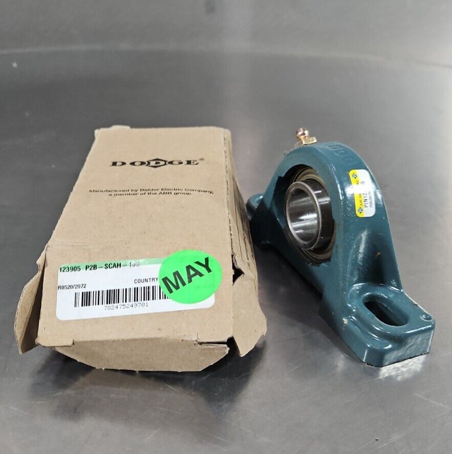 DODGE P2B-SCAH-100  PILLOW BLOCK BALL BEARING.                             6C-10