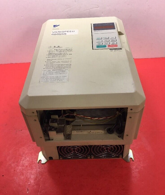 YASKAWA AC Inverter CIMR-SSA4015 25HP 3PH 0-460VAC 35A    1C