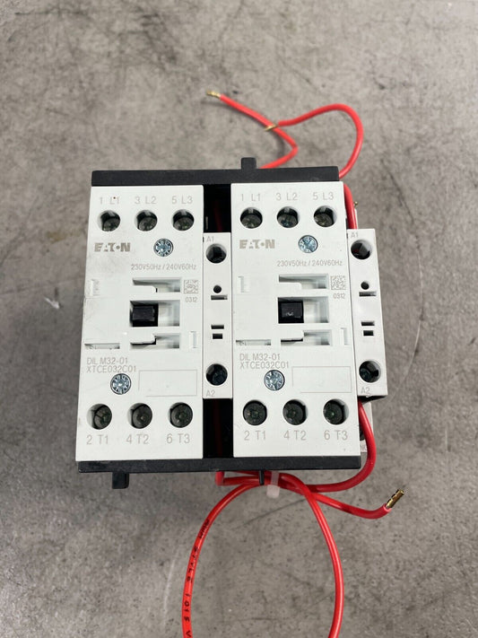 Eaton DilM32-01 XTCE032C01  240V 60Hz 3-Pole AC/DC Electric Contact LOC-2D