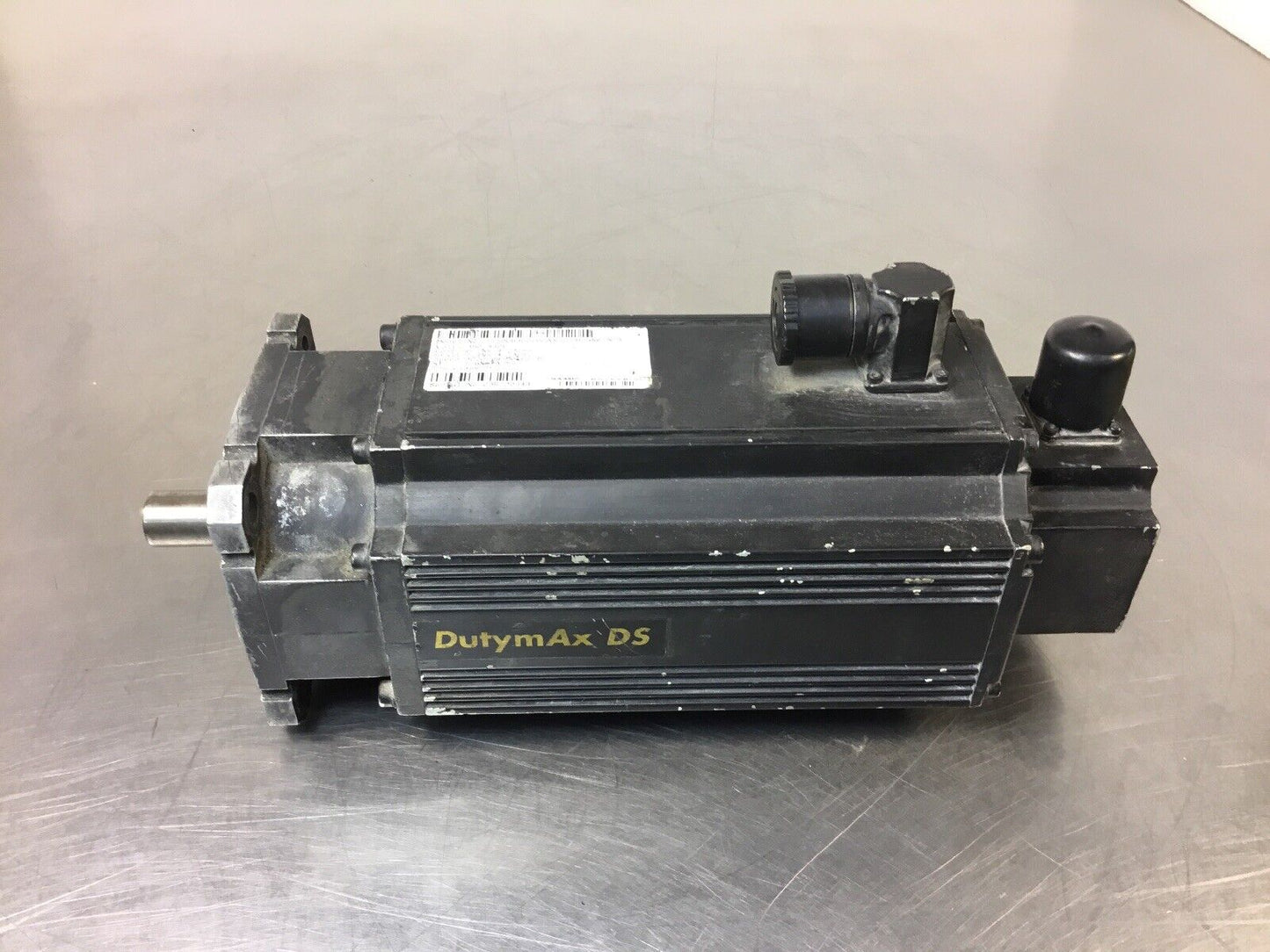 NIDEC CORP CONTROL TECHNIQUES 115DUB300CBCAA 380/440V 3000RPM 6 Pole Motor.  1D