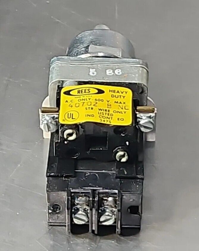 Rees 40702-B-NC Auxiliary Block.                                       Loc4E-31