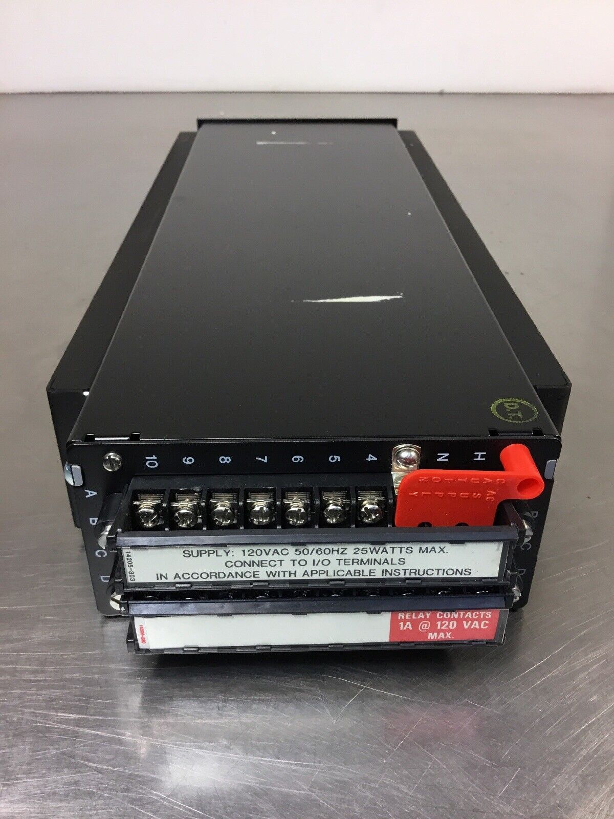 Moore Industrial 15738-119 Digital Single Loop Controller 120VAC 25W Max.   3H