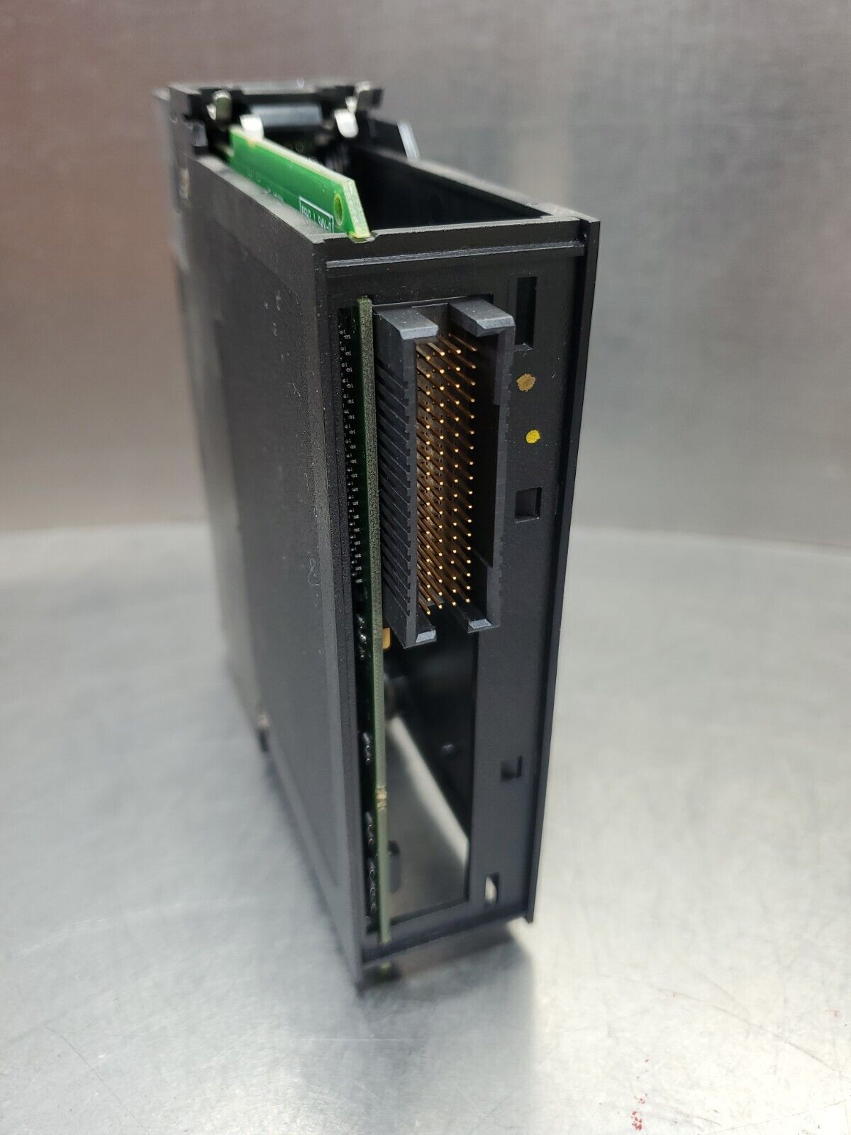 Allen Bradley 1756-DNB/A M01 ControlLogix Com. Module FW 3.010.            3C-10