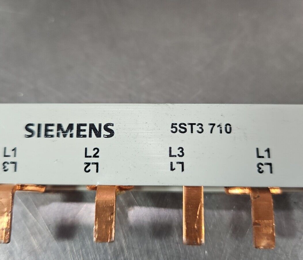 SIEMENS 5ST3710 SENTRON PIN BUSBAR; 7" - Lot of 2.                        4D-21