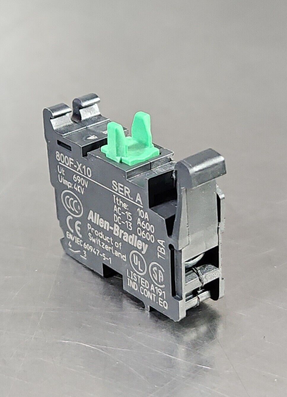 ALLEN BRADLEY 800F-X10 Ser. A Switch Contactor                          Loc 4A-1