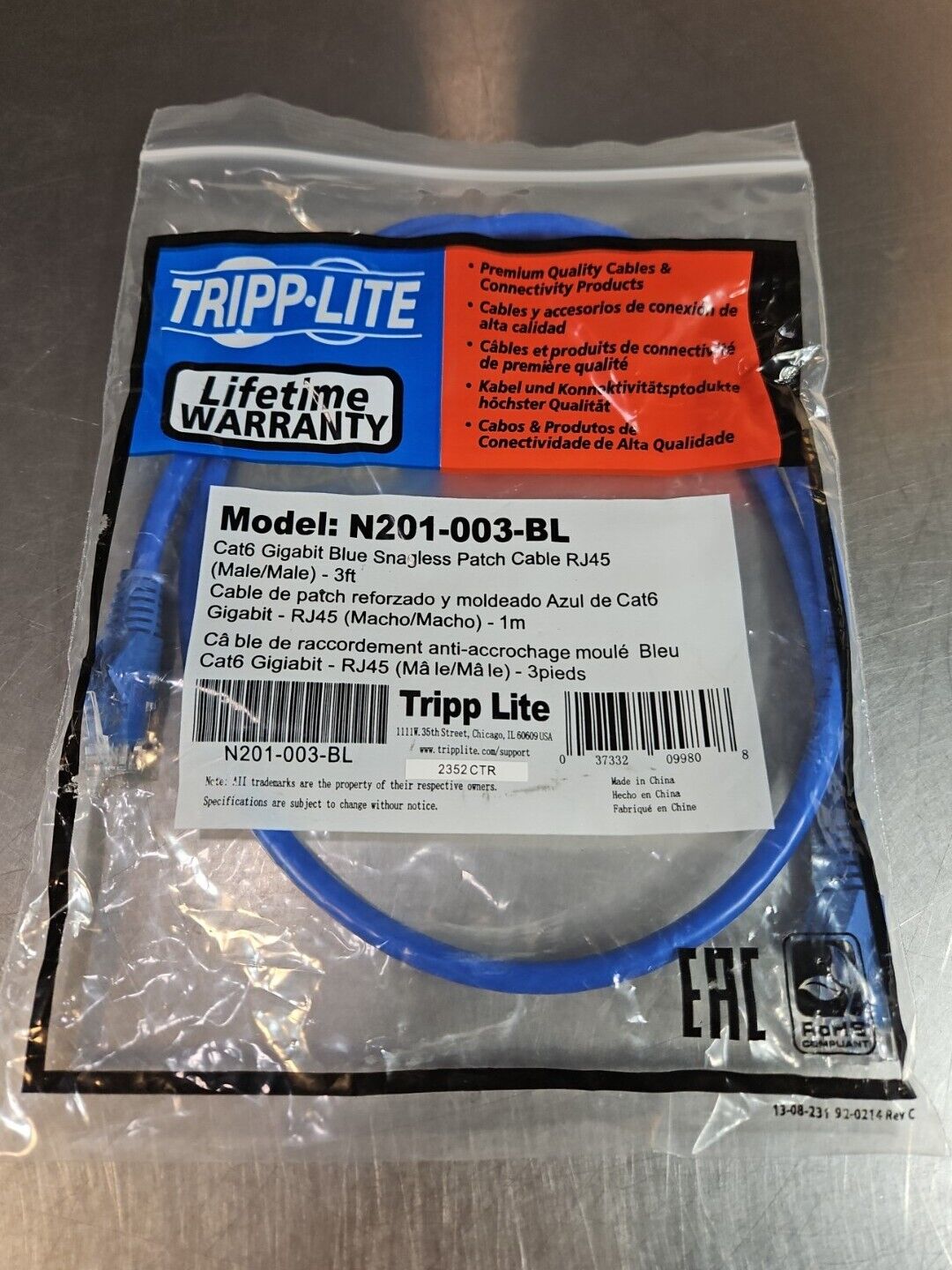 Tripplite N201-003-BL Cat Gigabit Blue Snagless Patch Cable RJ45(3ft).     5E-17