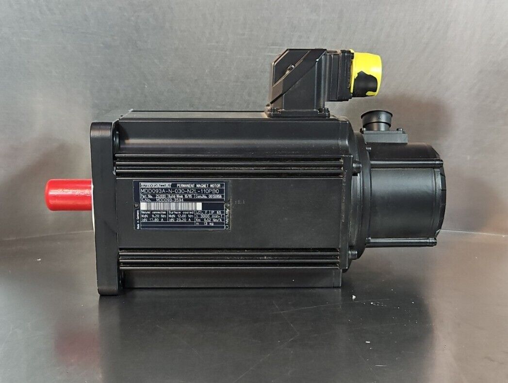 INDRAMAT MDD093A-N-030-N2L-110PB0.  SERVO MOTOR.                          Loc 1E