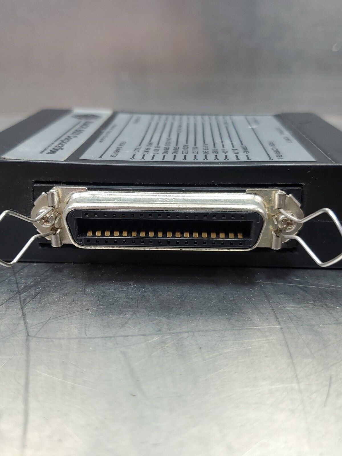 BLACK BOX ME002 Parallel Cable Booster Module.                              3D-2